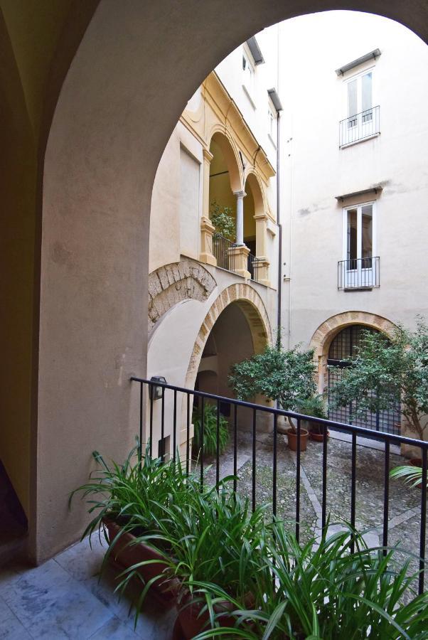 Casa Santa Sofia Apartment Палермо Екстериор снимка